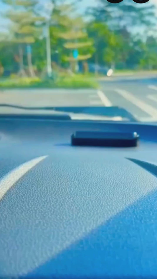 Car/Room Air Freshener- Solar Power Rotating